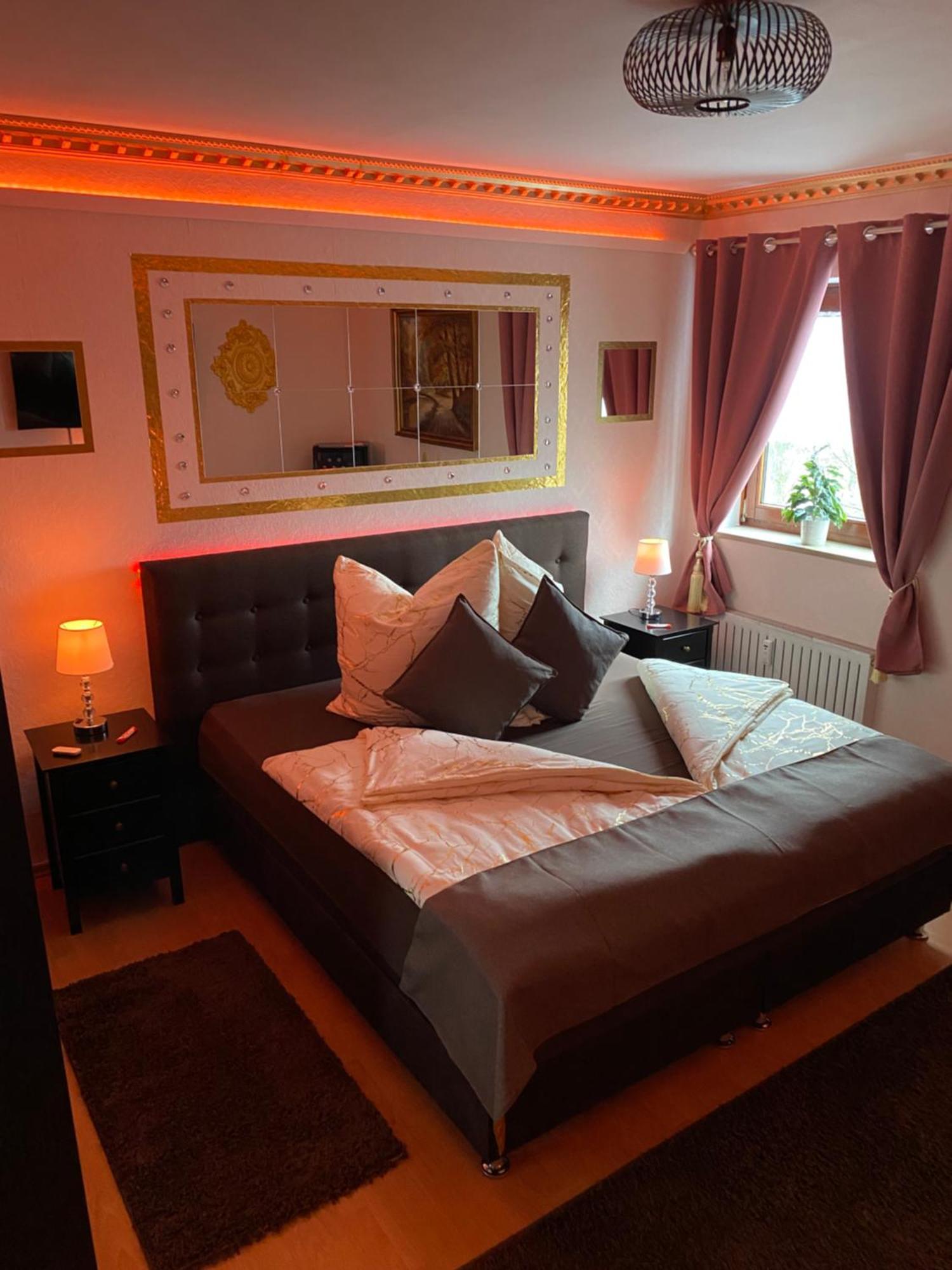 Pension King Royal Hamburg-Harburg Buitenkant foto