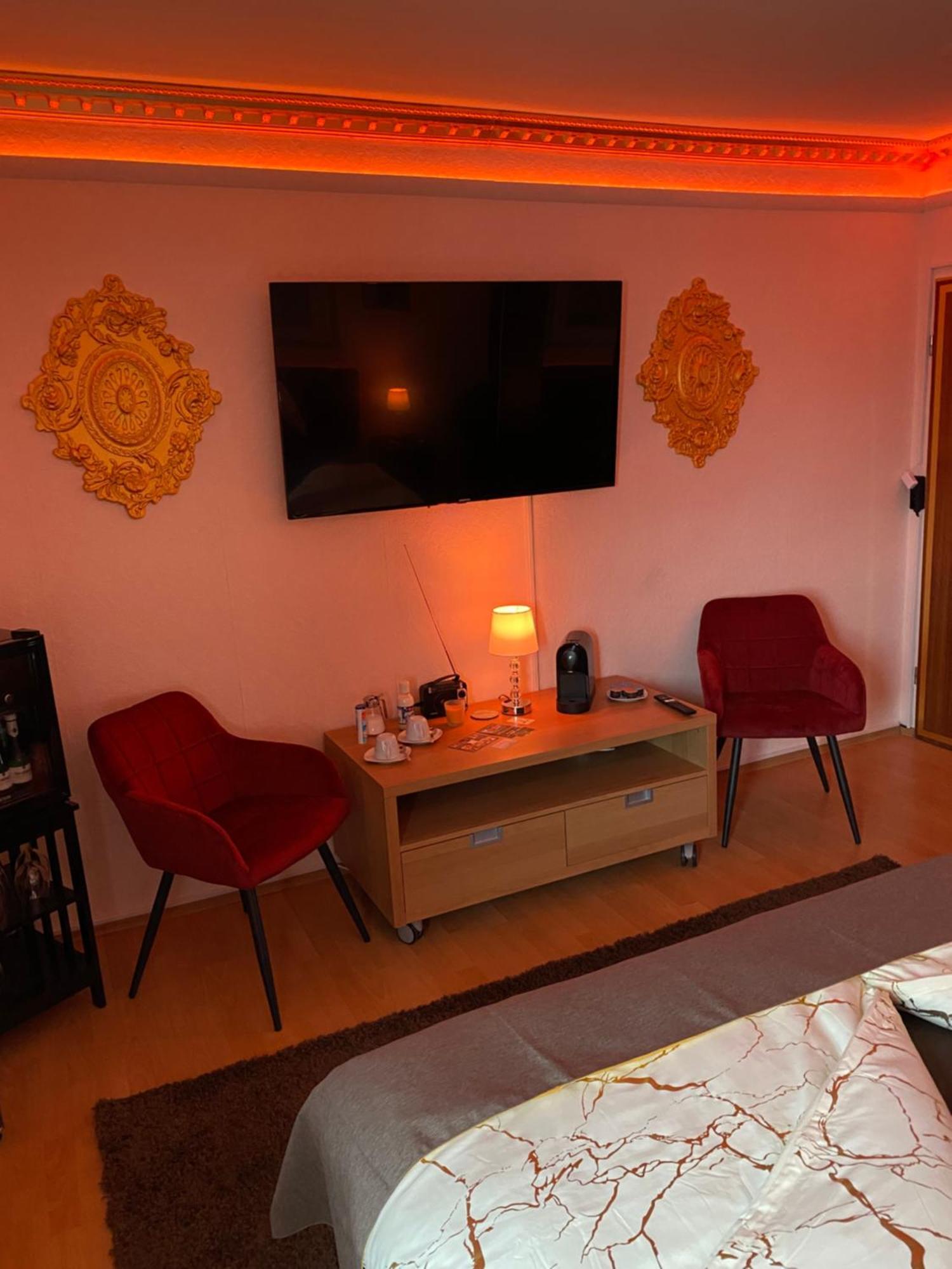 Pension King Royal Hamburg-Harburg Buitenkant foto